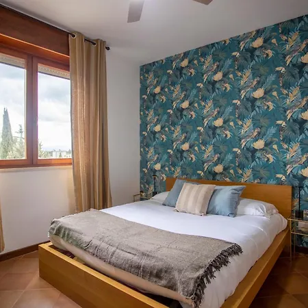 Emilia Modern With Free Parking Appartement